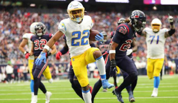 A01E65A3-4E01-4910-ABBF-1A8ACA91BD28